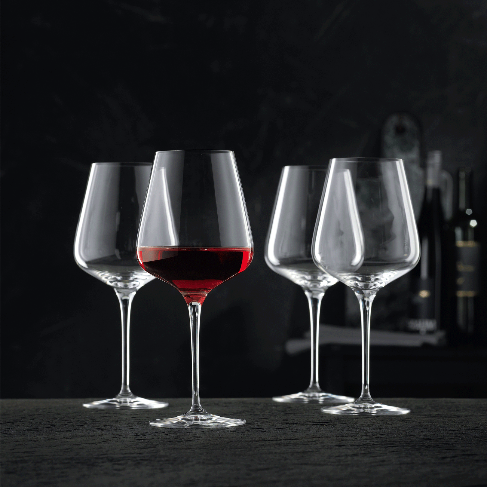 Vinova - zestaw 4 kieliszków do wina czerwonego Magnum