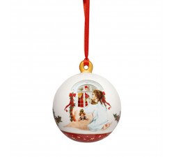 Bombka Dziewczynka przy choince Annual Christmas Edition Villeroy & Boch