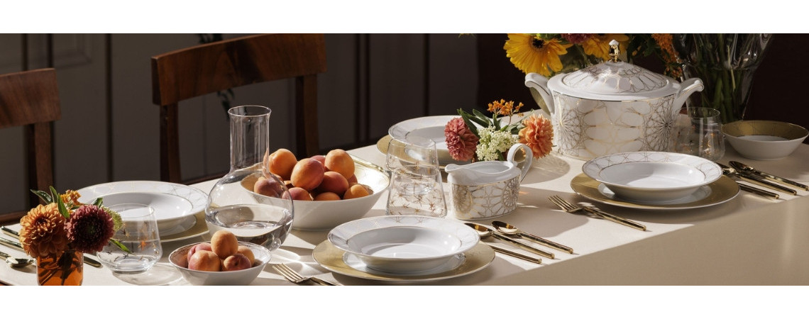 Jenny Solaris Ćmielów – porcelana świetlista