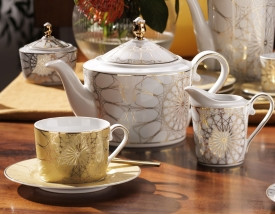 Jenny Solaris Ćmielów – porcelana świetlista